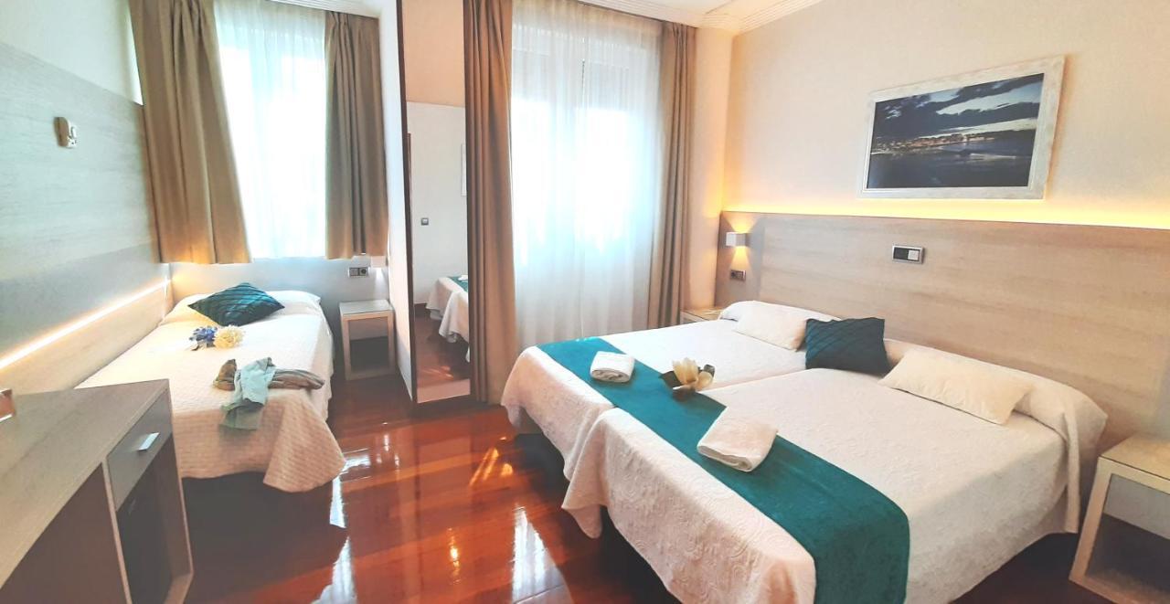 Hotel Nueva Plaza 말리아노 외부 사진