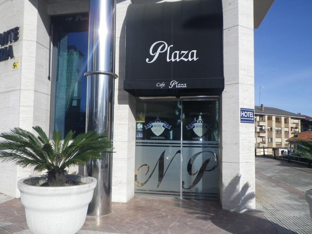 Hotel Nueva Plaza 말리아노 외부 사진